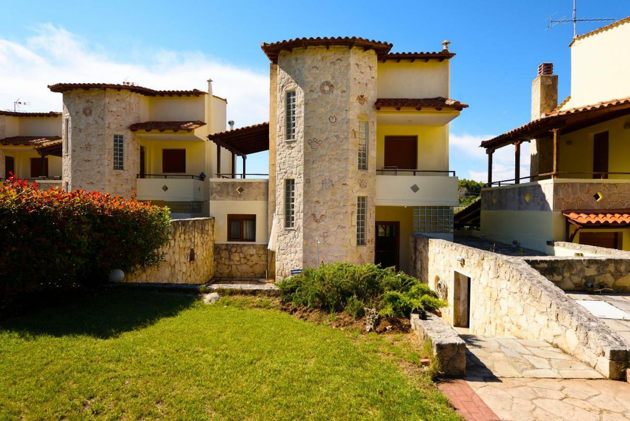 Sani Beach Villa Buitenkant foto