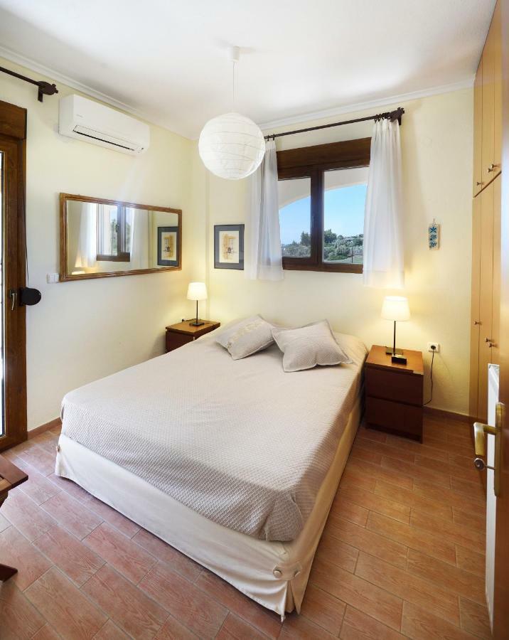 Sani Beach Villa Buitenkant foto