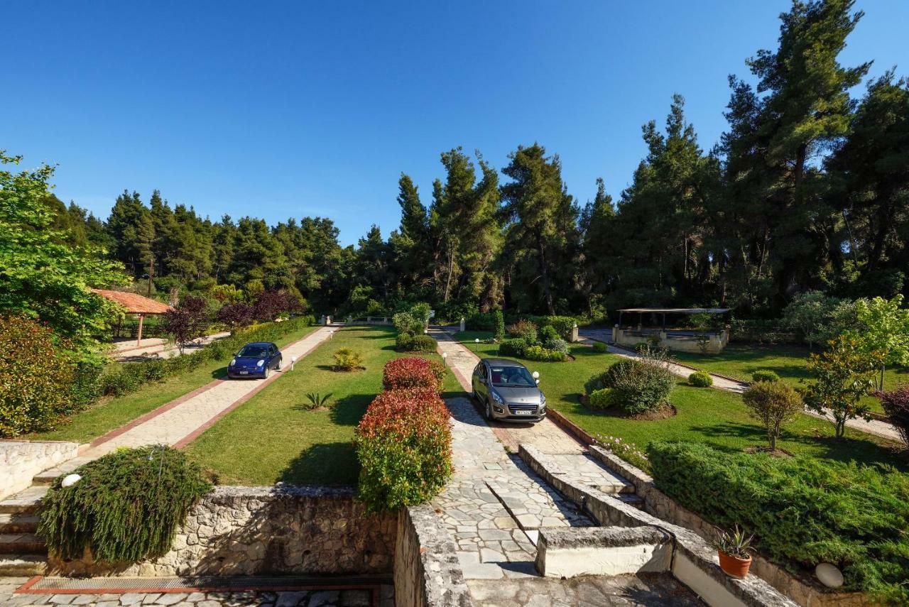 Sani Beach Villa Buitenkant foto